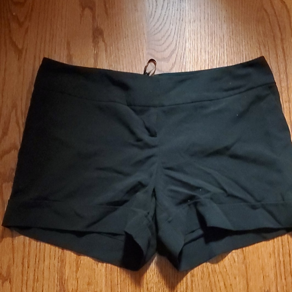 black casual shorts